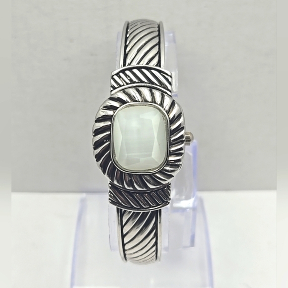 Womens Faux Jewel Watch Two Tone Hidden Dial Flip Top Bracelet Cuff New Battery - Picture 1 of 11